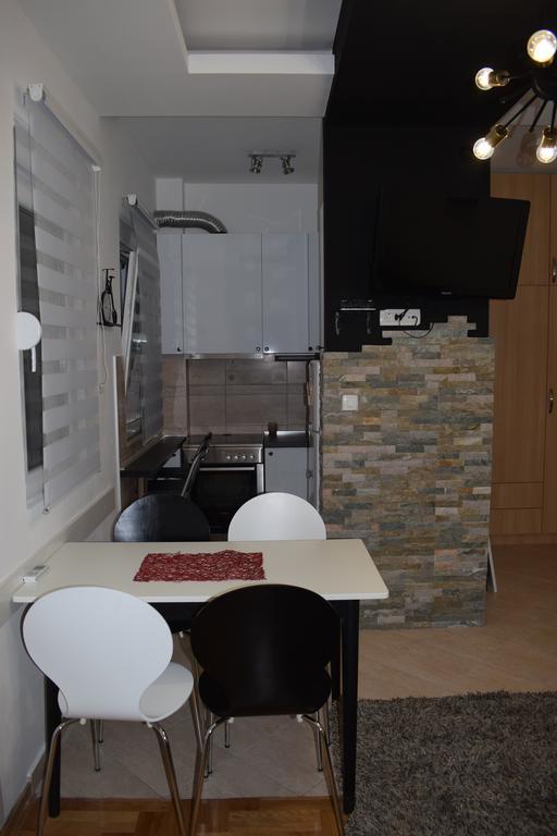 Apartment Fini Tivat Zewnętrze zdjęcie