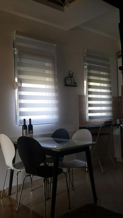 Apartment Fini Tivat Zewnętrze zdjęcie